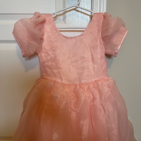 Peach dress. Formal - Picture 3 of 5